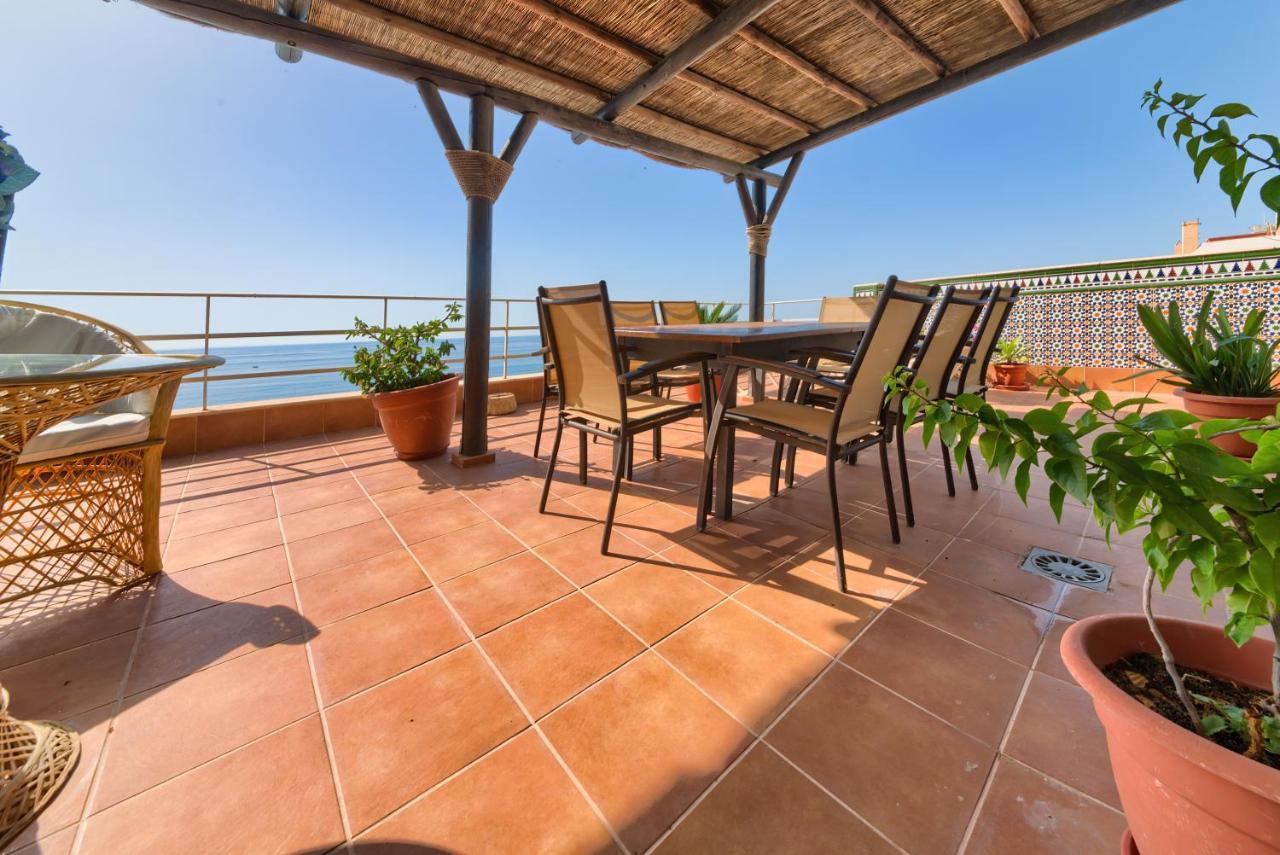 Holidays2Fuengirola Duplex With Stunning Sea View, Terraces,1St Line Beside Port Esterno foto