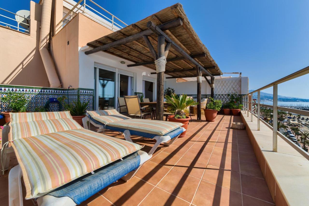 Holidays2Fuengirola Duplex With Stunning Sea View, Terraces,1St Line Beside Port Esterno foto